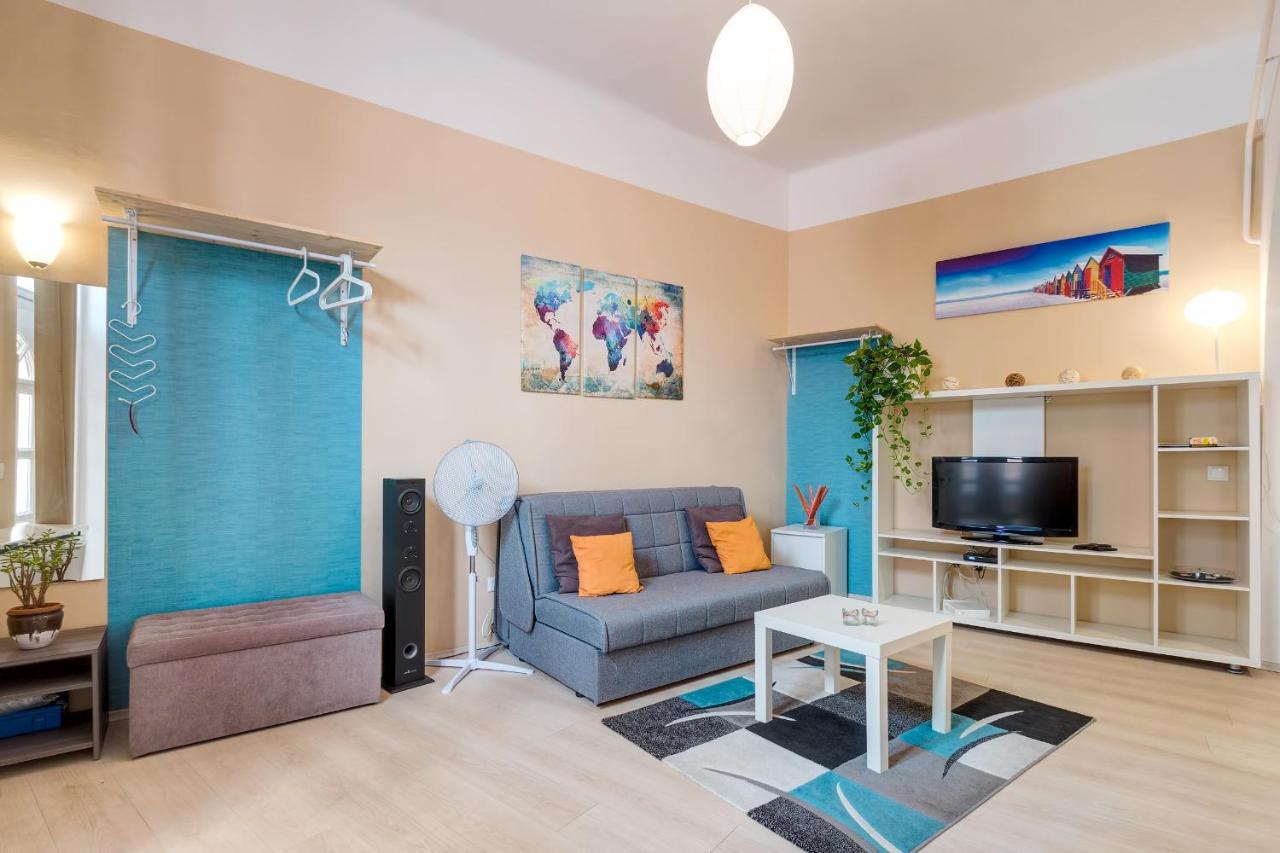 Hi-Bp Origo Apartment Boedapest Buitenkant foto